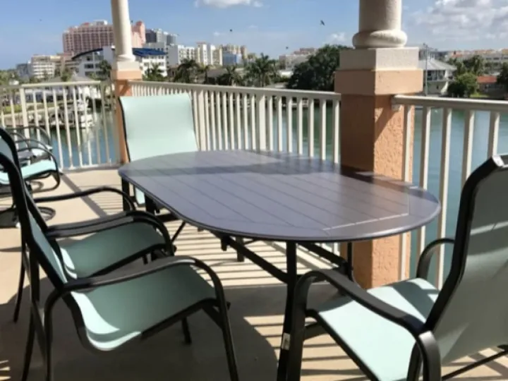 Condo (Apartment) in Clearwater Beach