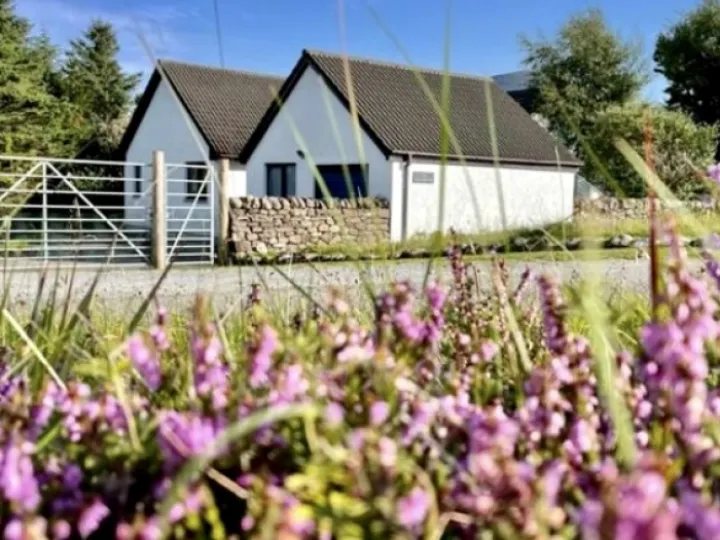 Cottage (Dog Friendly) in Durnamuck