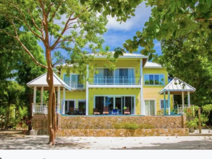 Villa in Palmetto Bay