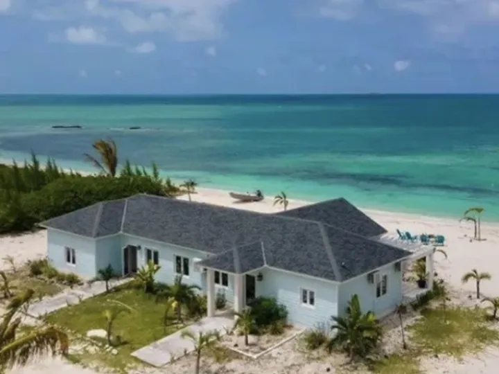 Beach House + Bungalow in North Andros Island